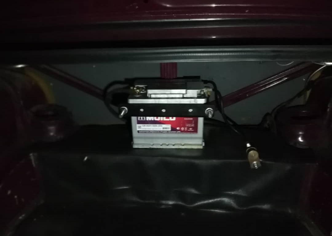 Перенос аккумулятора в багажник ваз 2105 — Lada 2105, 1,3 л, 1981 года ...