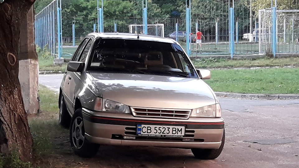 Opel Kadett 1.3 Стойкий солдатик