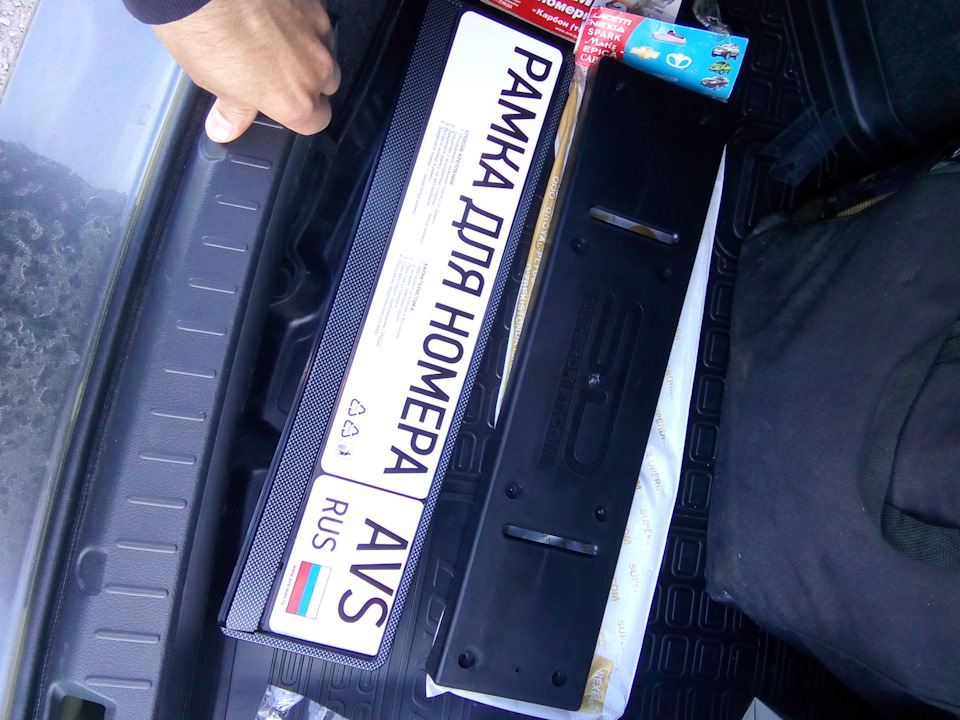 Рамка тип пот карбон — Toyota Corolla (140/150)