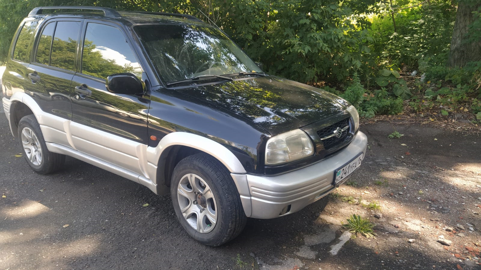 Сузуки 1998 год. Suzuki Grand Vitara 1998. Suzuki Vitara 1998. Сузуки Гранд Витара 1998 года.