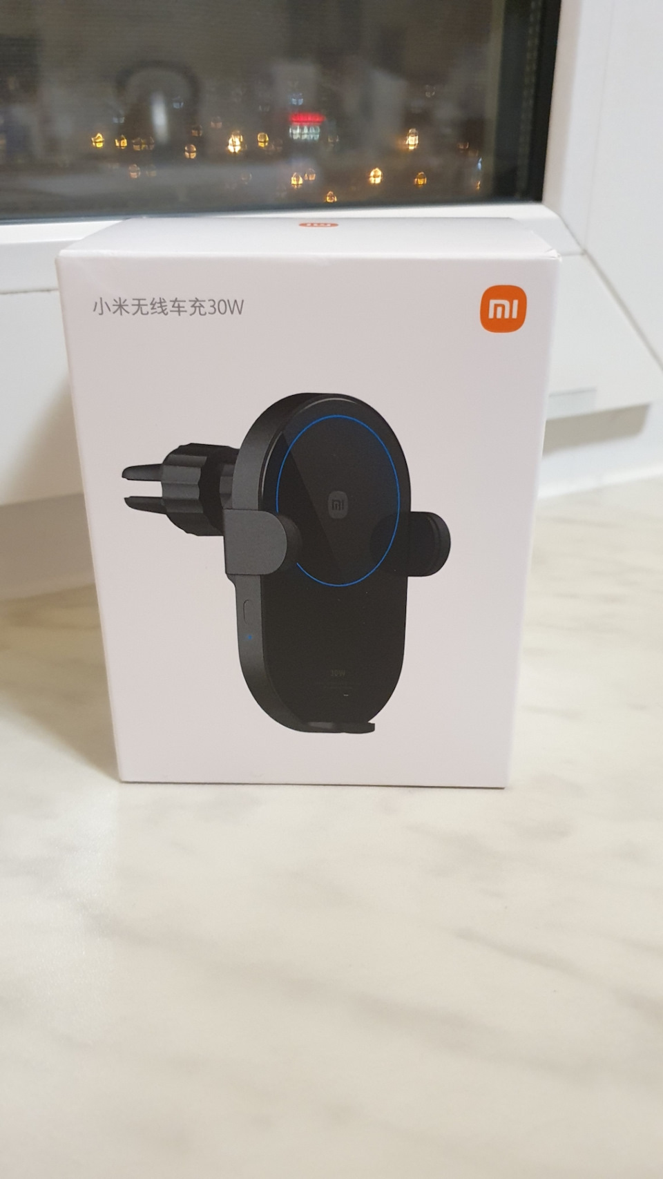 Держатель Xiaomi W03ZM с беспроводной зарядкой, мощностью 30 Вт для  смартфонов, на парпризе BMW X5 E70 (LCI). — BMW X5 (E70), 3 л, 2012 года |  аксессуары | DRIVE2