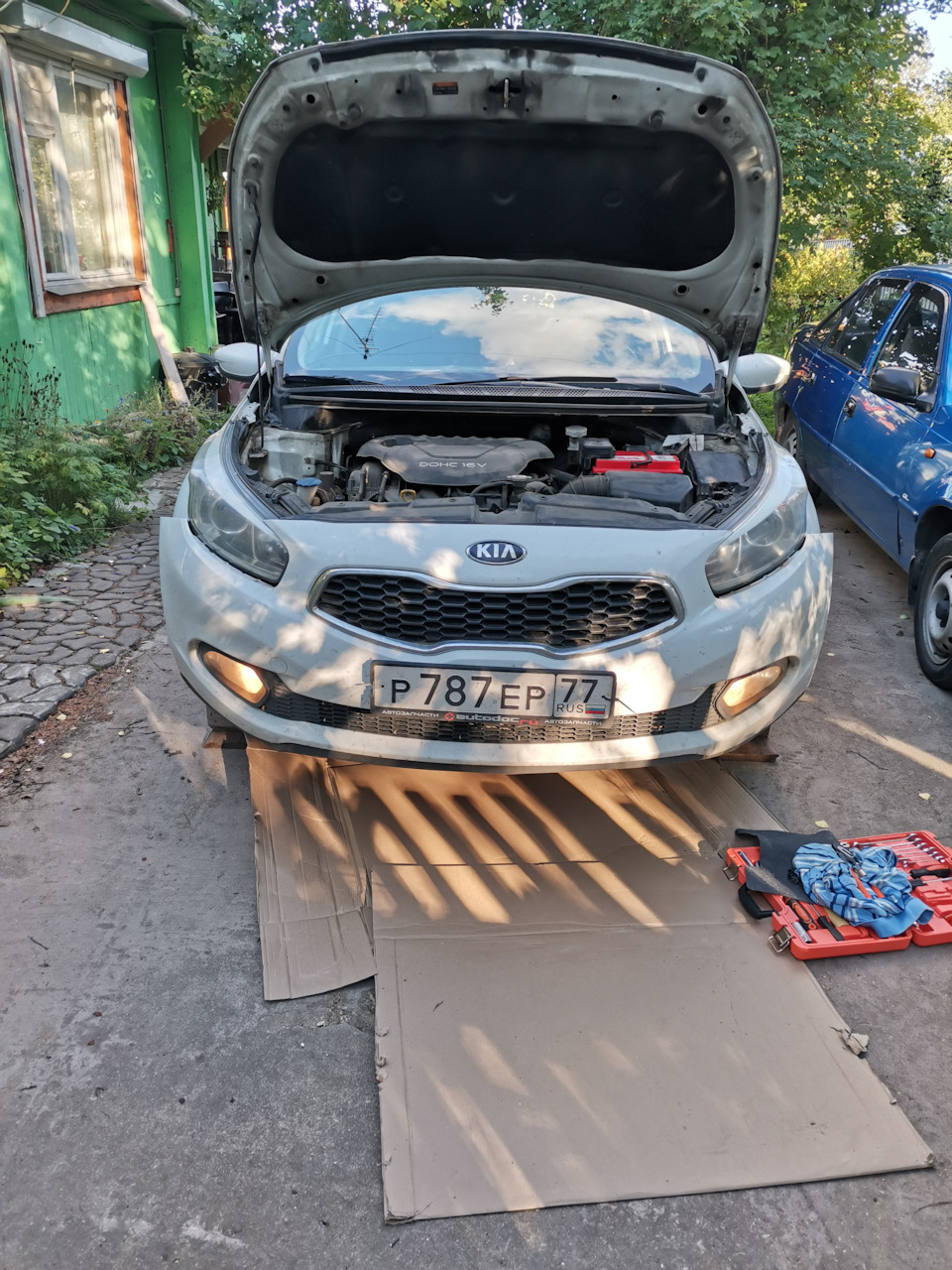 Замена ламп ДХО — KIA Ceed (2G), 1,6 л, 2013 года | своими руками | DRIVE2