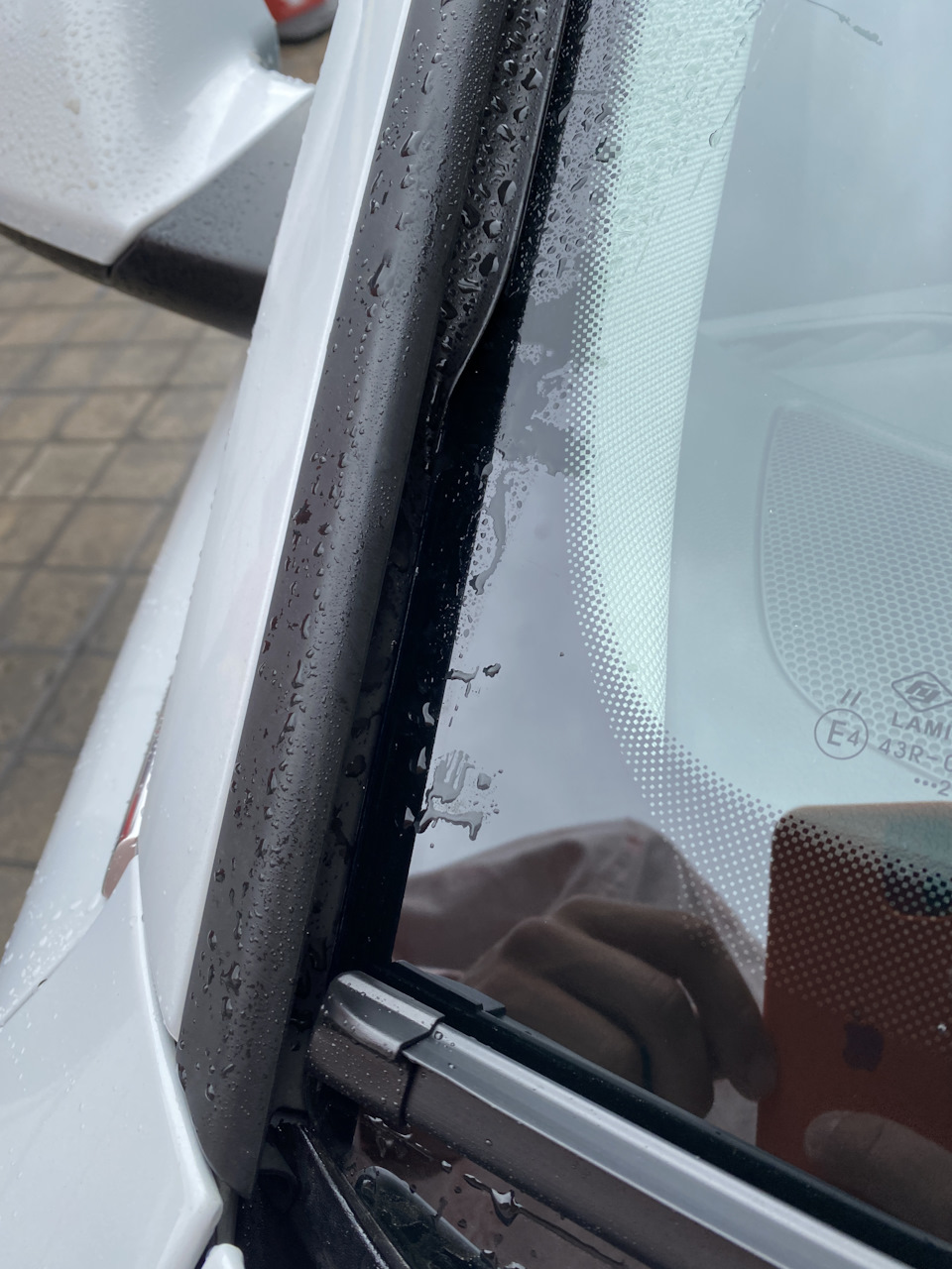 Замена лобового стекла — Audi A6 (C7), 1,8 л, 2016 года | визит на ...