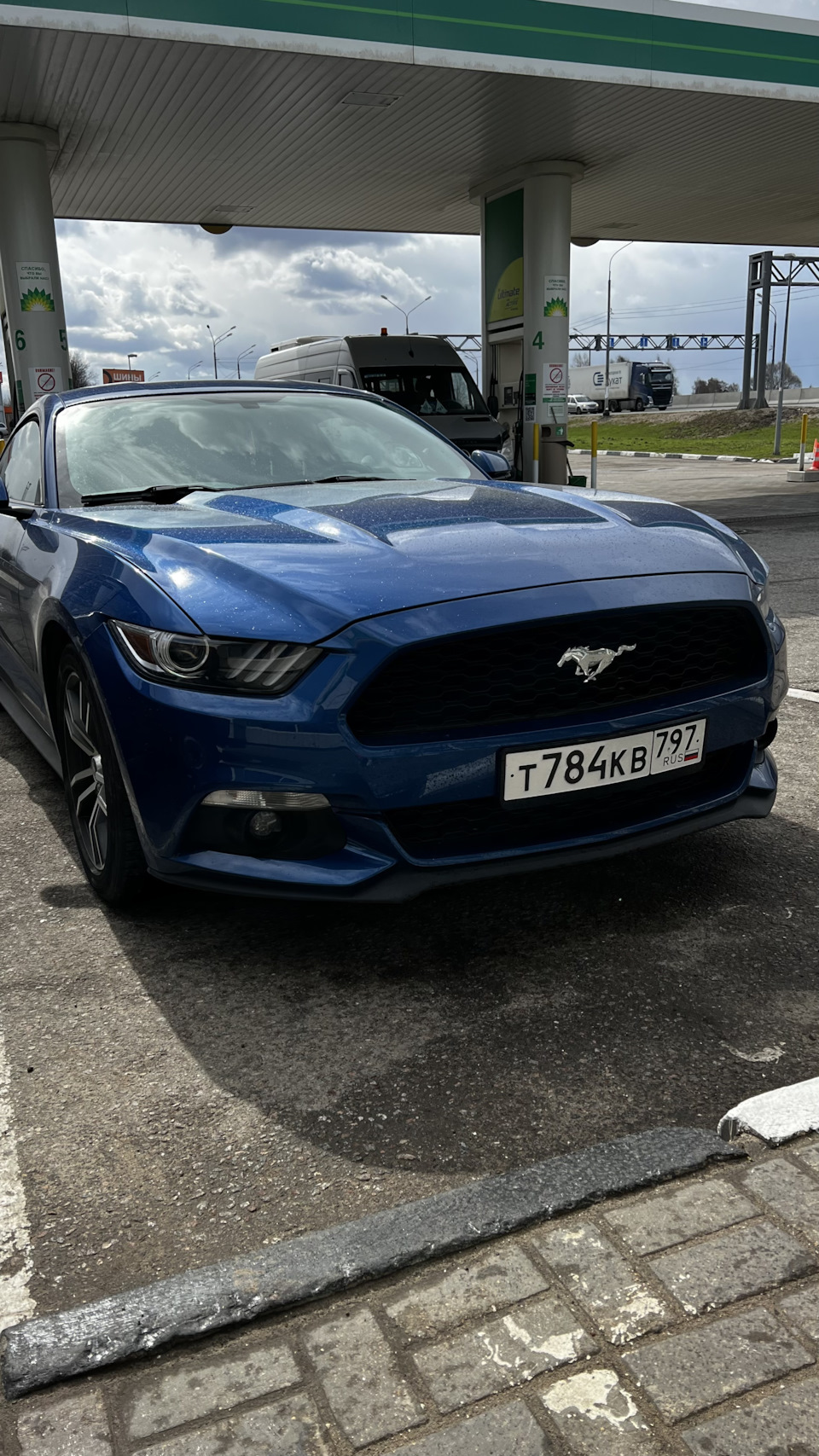 Это Питер, детка! — Ford Mustang (6G), 2,3 л, 2016 года | путешествие |  DRIVE2