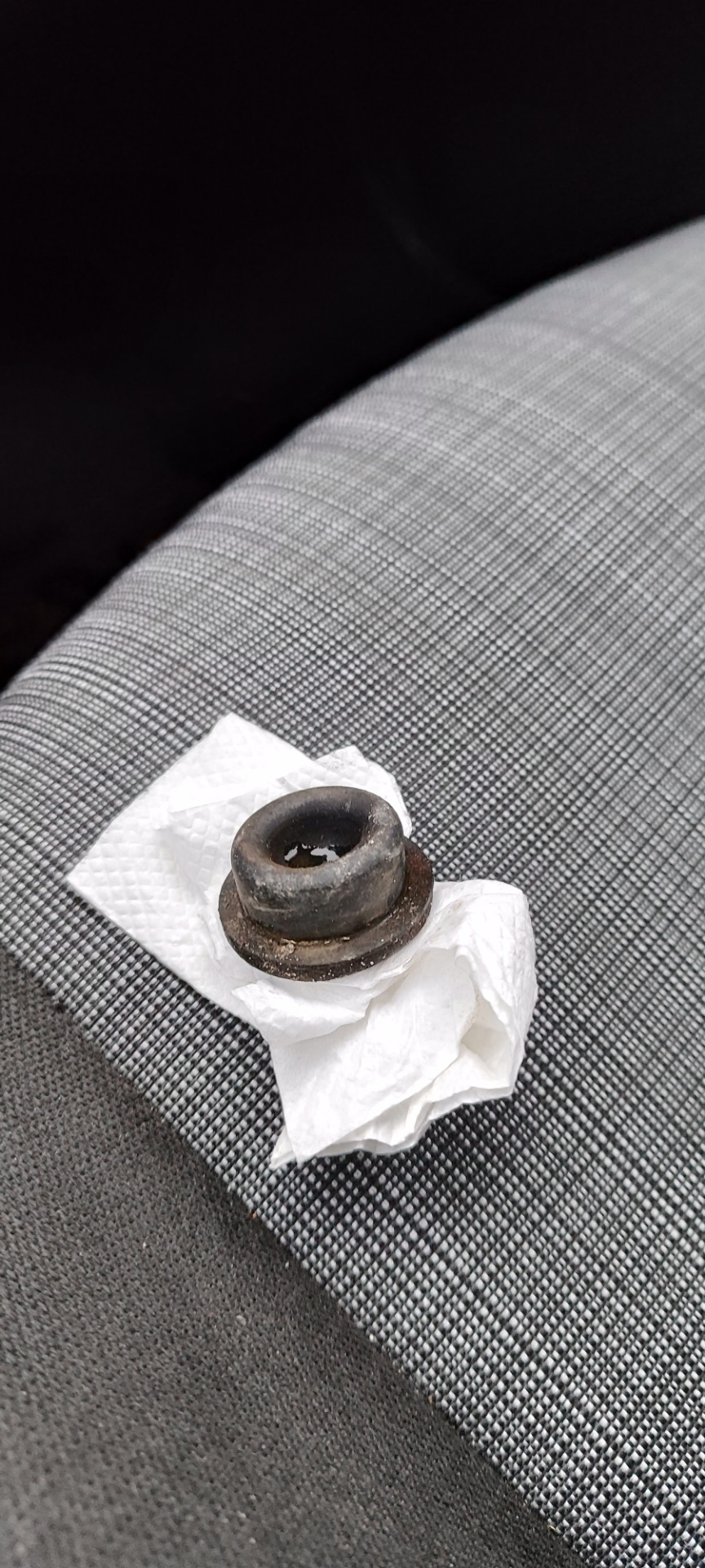 Заглушка порога — KIA Ceed SW (1G), 1,6 л, 2010 года | запчасти | DRIVE2