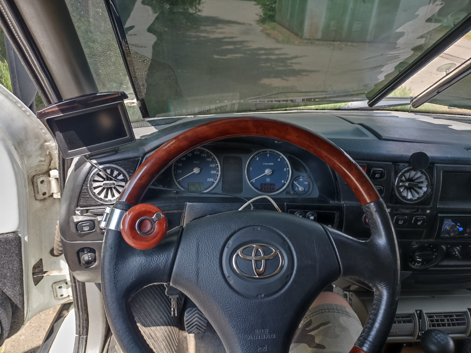 # Воздуховоды в стиле AMG — ГАЗ Газель, 2,9 л, 2009 года | своими ...