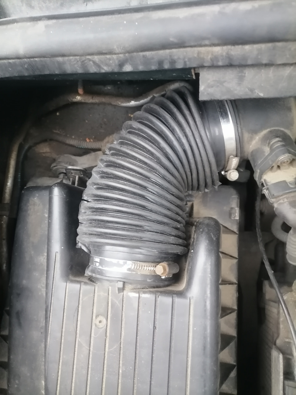 Чистый воздух — Opel Zafira A, 2 л, 2003 года | запчасти | DRIVE2