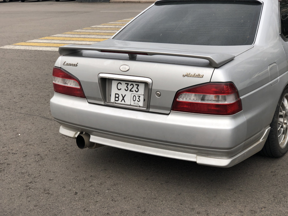 nissan laurel c35