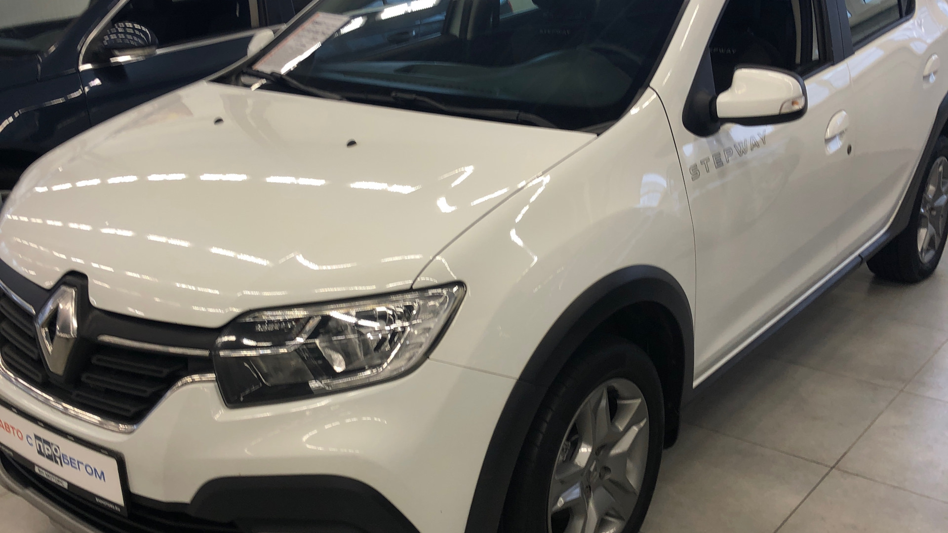 Renault Sandero Stepway (2G) 1.6 бензиновый 2020 | на DRIVE2