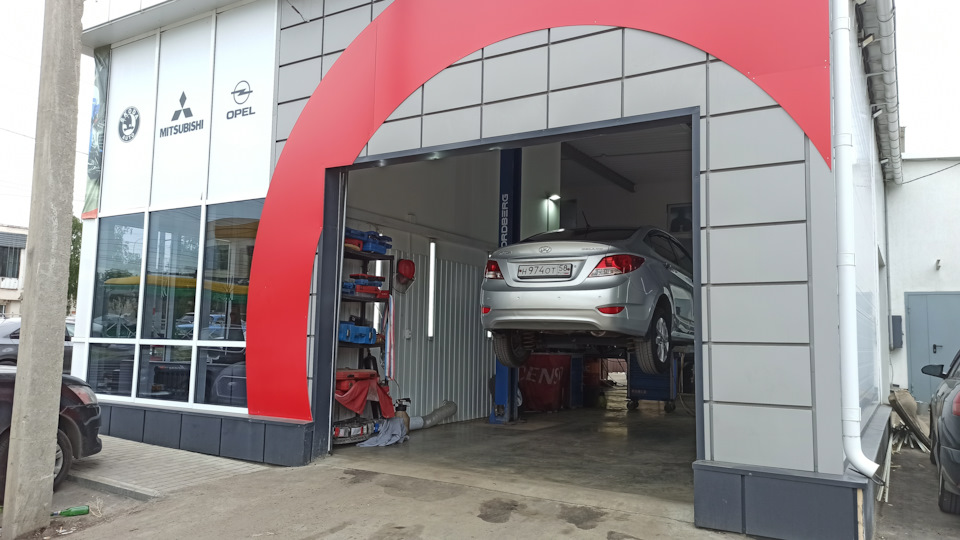 Перед.виток пружины задевает кузов при повороте руля. — Hyundai Solaris ...