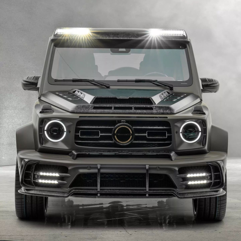 Mercedes Benz g63 Mansory