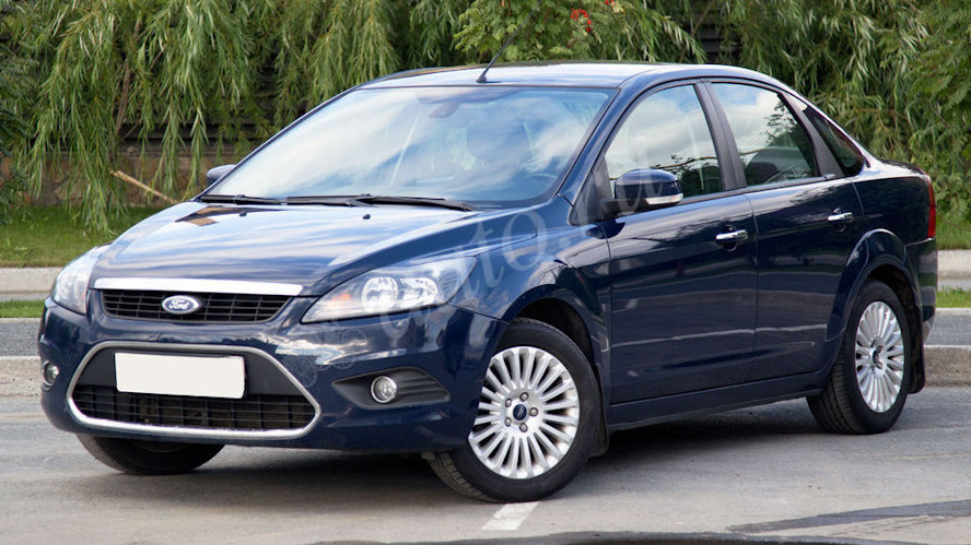 Ford Focus 2 седан синий