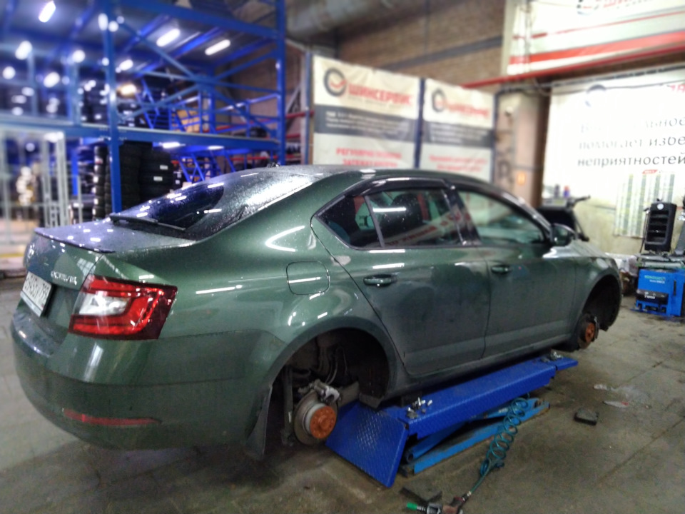Шинсервис — в этом году спит — Skoda Octavia A7 Mk3, 1,4 л, 2019 года ...