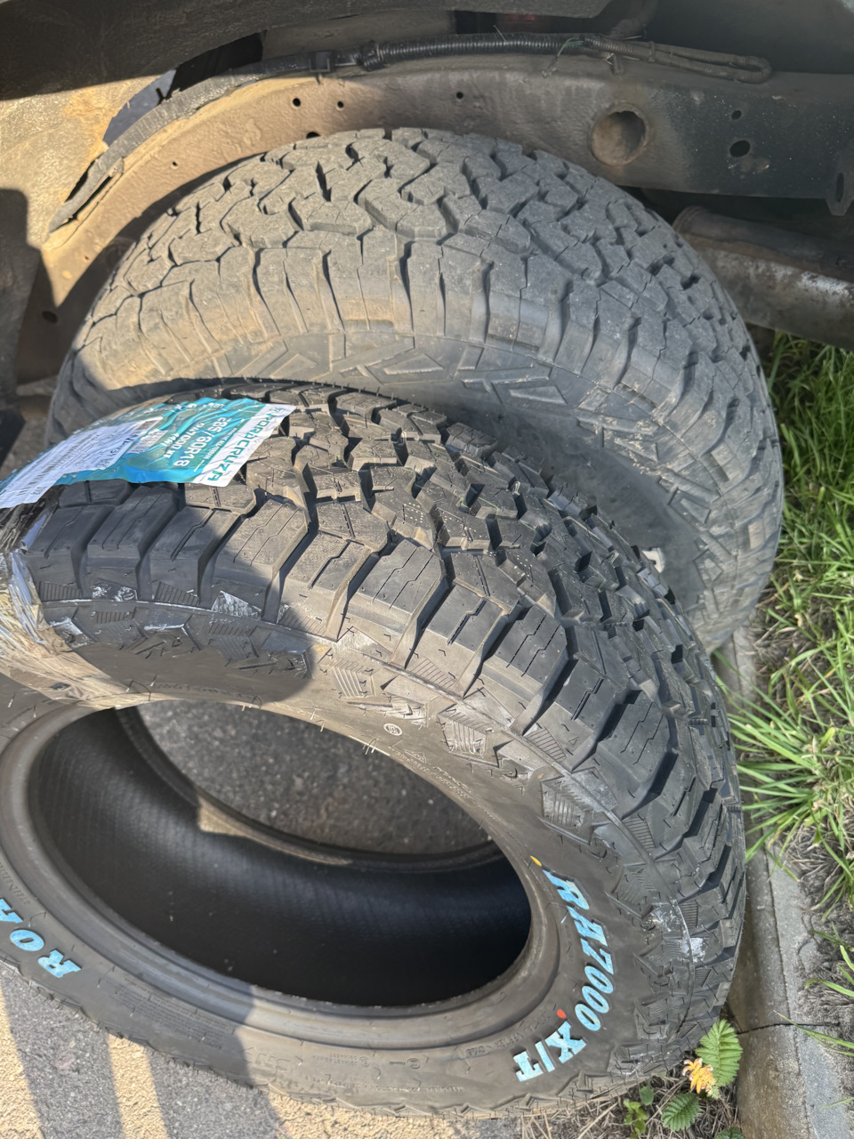 Прислонил к Патрику) — Ford Explorer (6G)