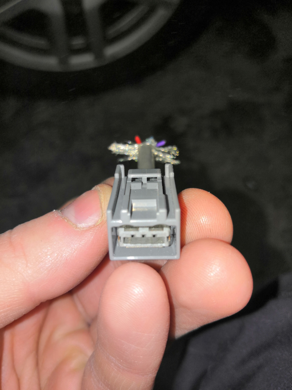 Восстановление кабеля юсб — Mitsubishi Lancer Sportback, 1,8 л, 2008