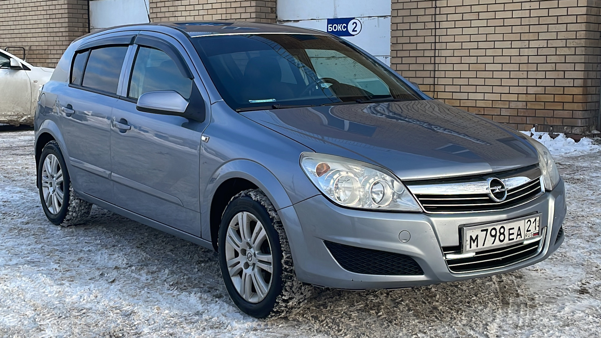 Opel Astra H 1.8 бензиновый 2007 | Орёл супруги на DRIVE2