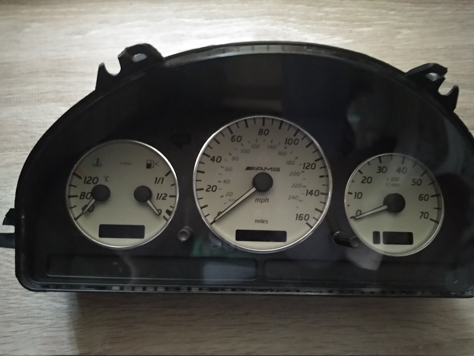 Продам приборку АMG — Mercedes-Benz M-Class (W163), 2,7 л, 2004 года ...