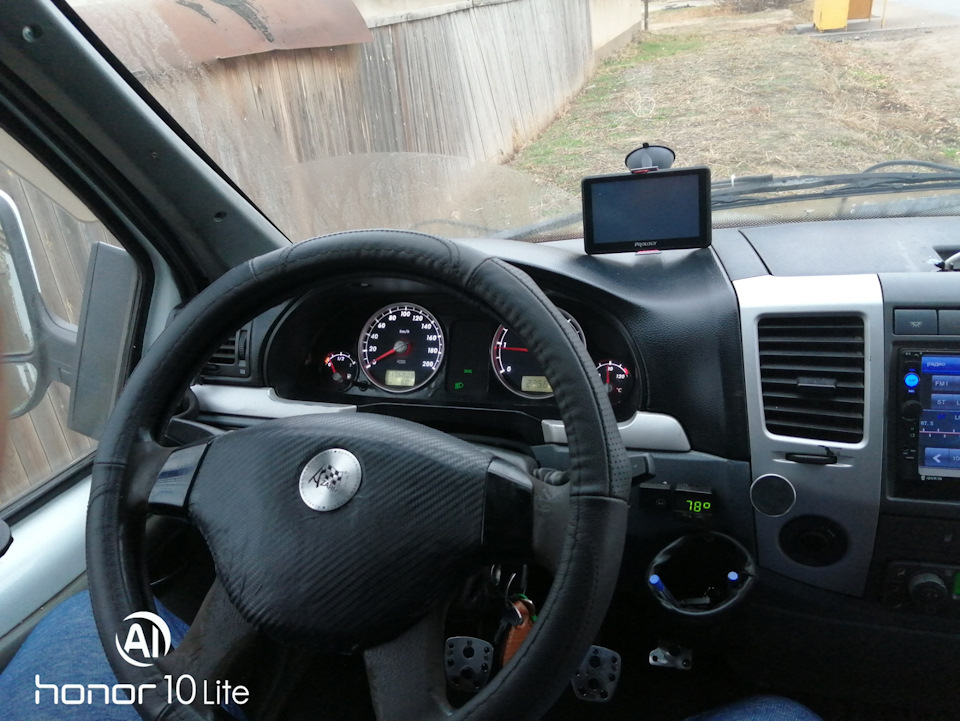 Дворники с подогревом, почти самоделка. — Renault Sandero 1G, 1,6 л ...