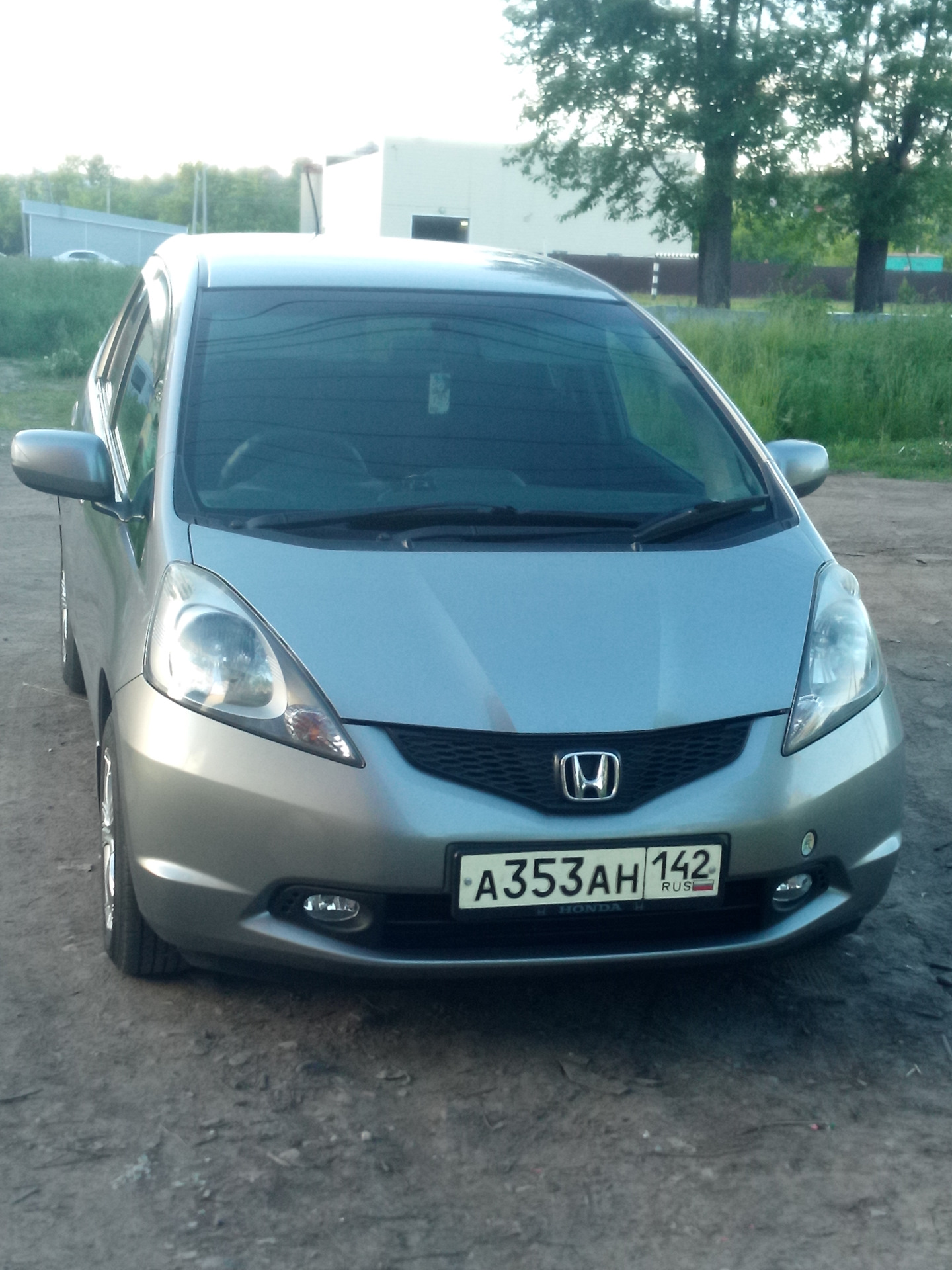 Противотуманки хонда фит. Honda Fit RS ge8. Honda Fit ge6. ПТФ Honda Fit ge8. ДХО Хонда фит ge6.