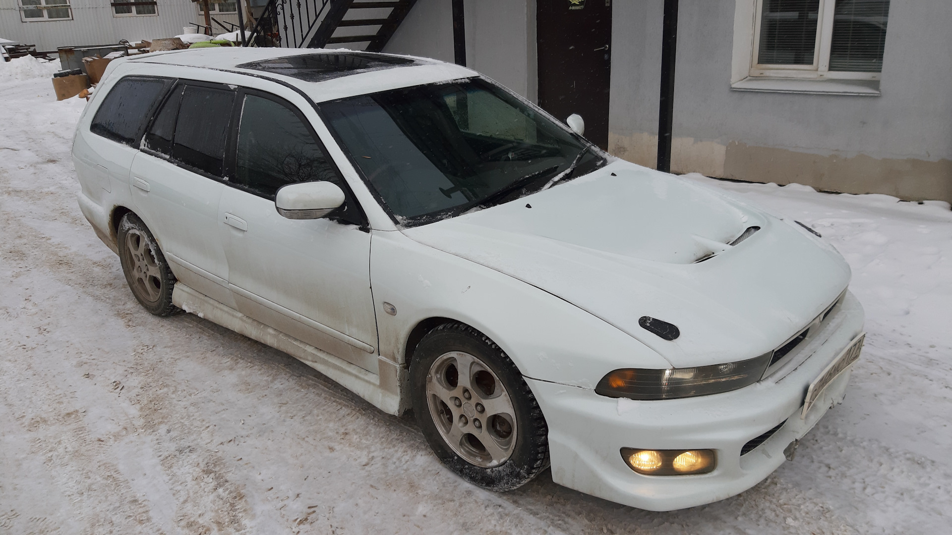 Mitsubishi Legnum 2.5 бензиновый 1998 | Ехай - не хочу на DRIVE2