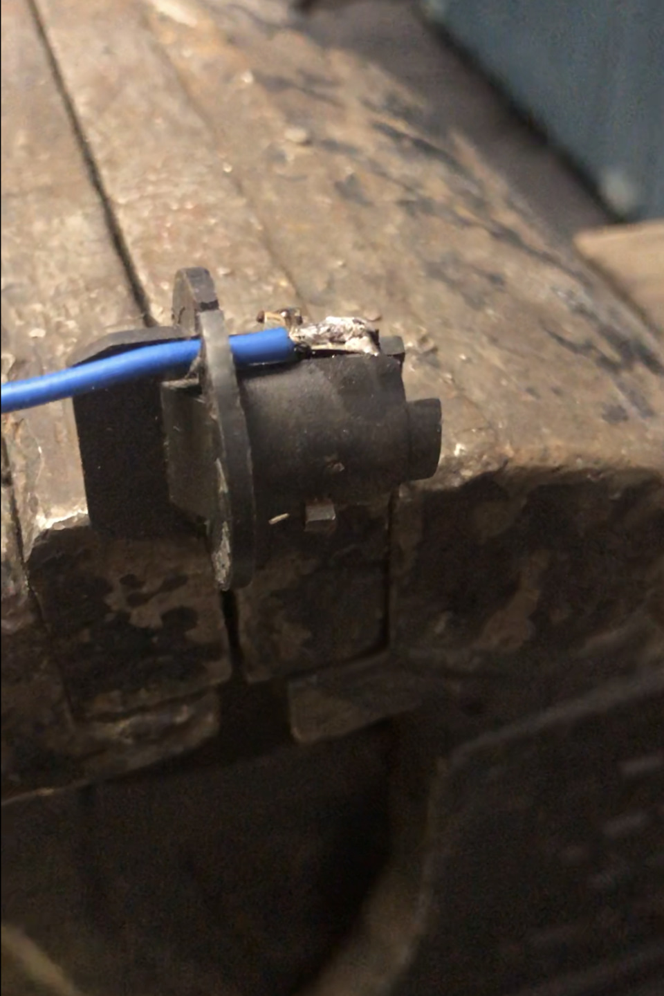 Распиновка штатных фишек магнитолы ae100.Подключение — Toyota Corolla ...