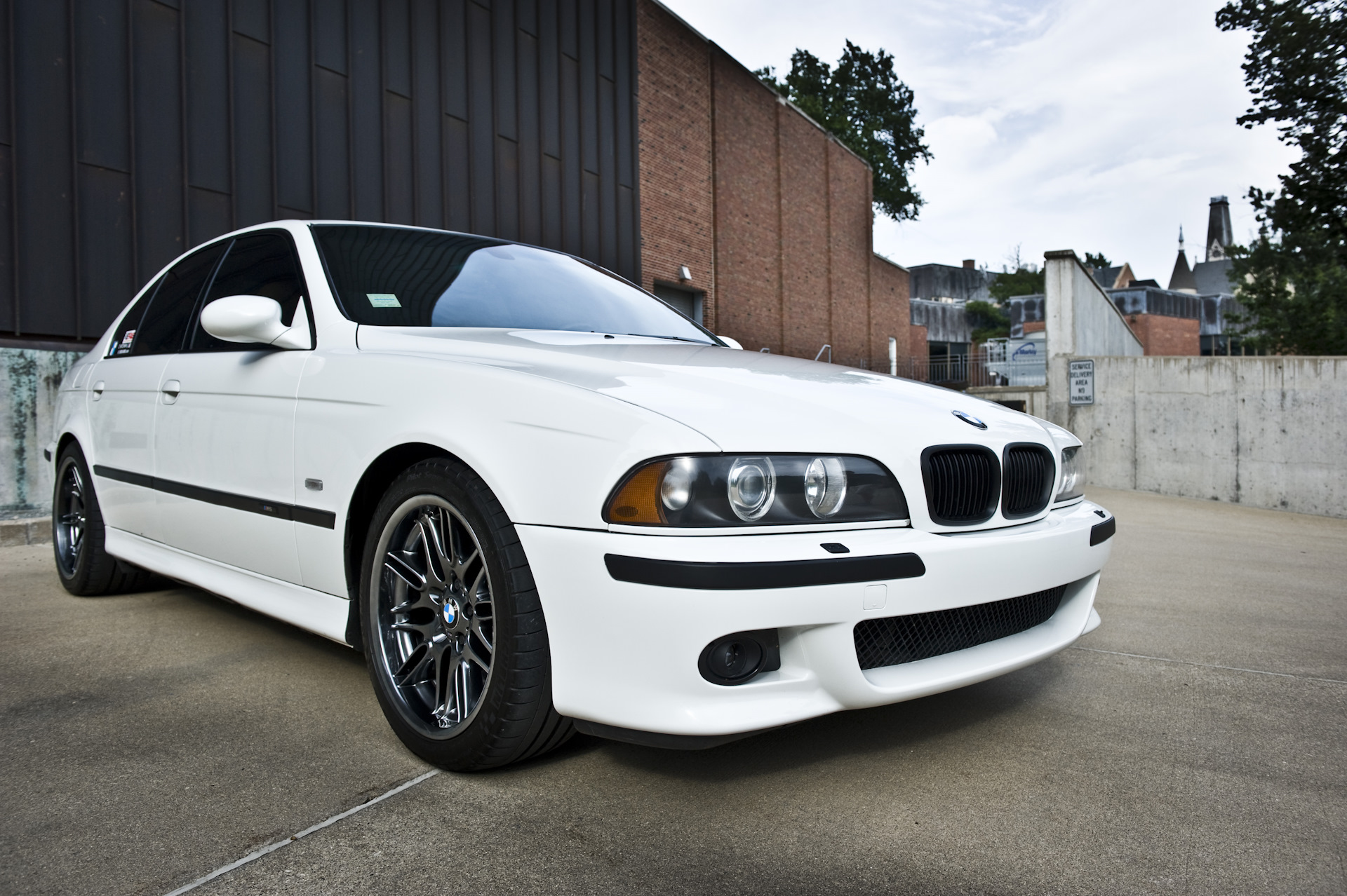 BMW 5 e39 White
