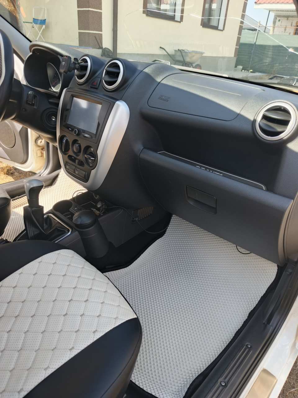 Фото в бортжурнале Lada Гранта Лифтбек (1G)