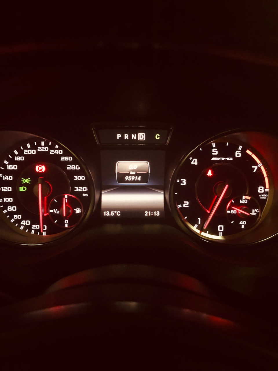 Фото в бортжурнале Mercedes-Benz CLA 45 AMG (C117)