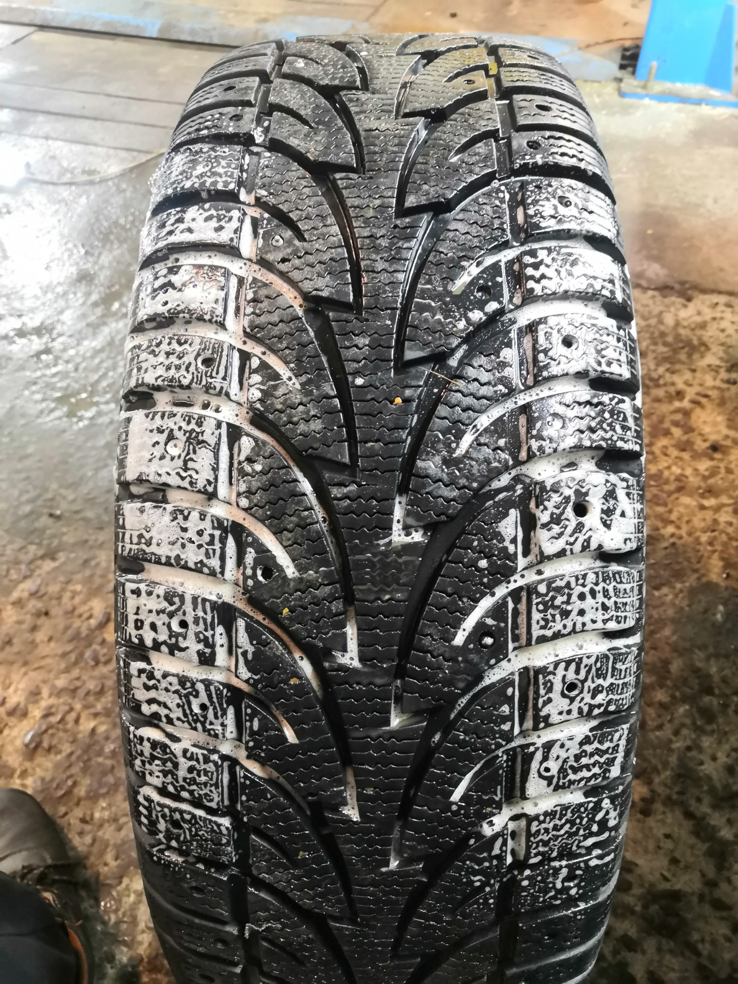 Перешиповка резины. — Honda CR-V (RE), 2,4 л, 2008 года | шины | DRIVE2