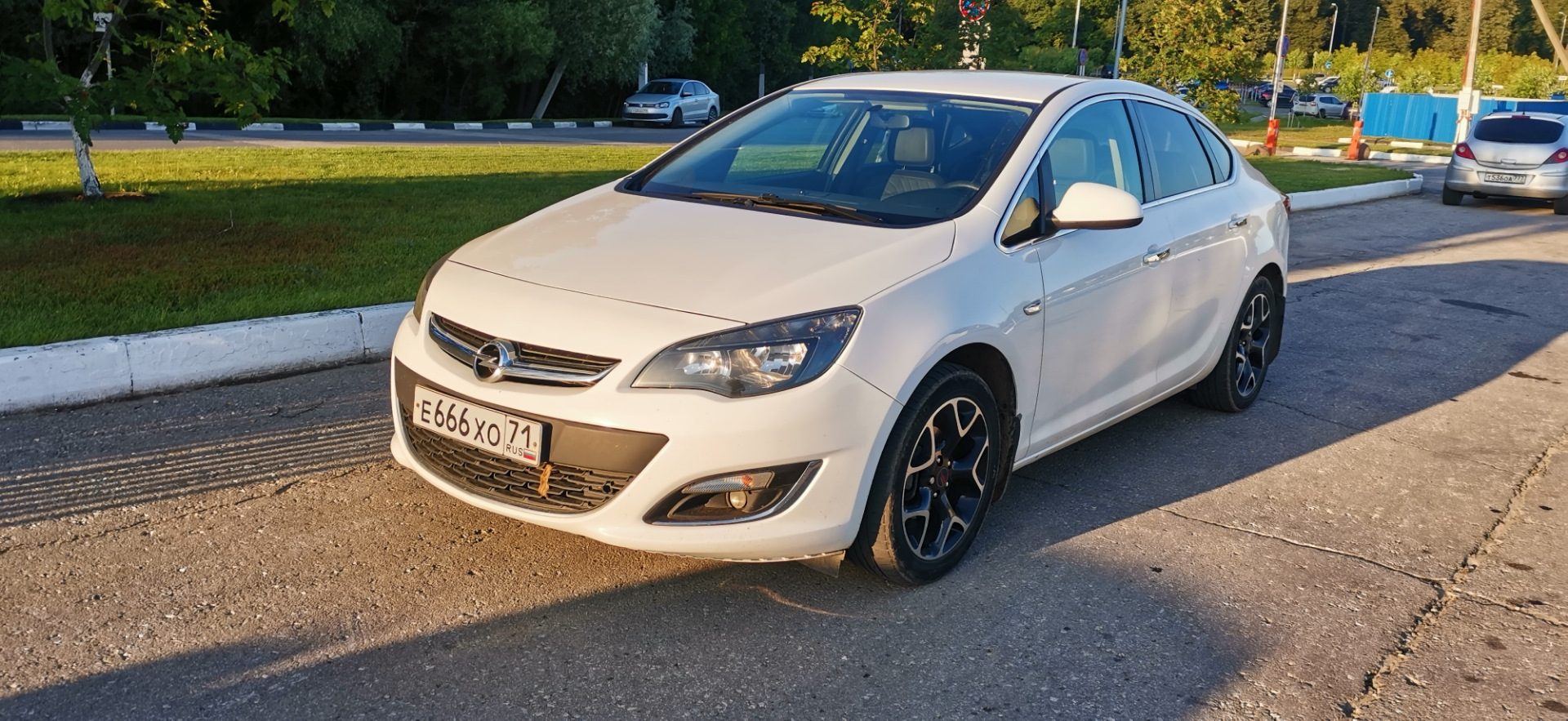 Непонятки с ЦЗ — Opel Astra J GTC, 1,4 л, 2012 года | поломка | DRIVE2