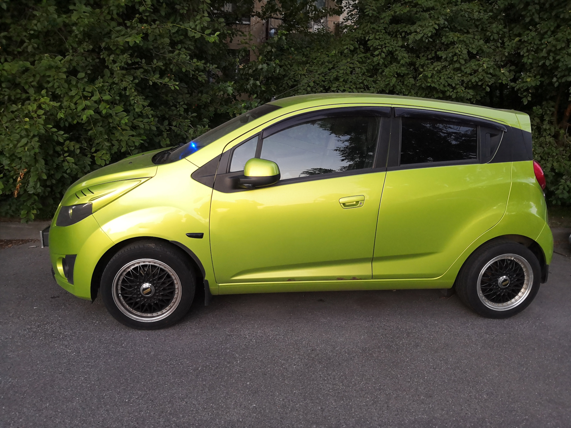 Chevrolet Spark m300