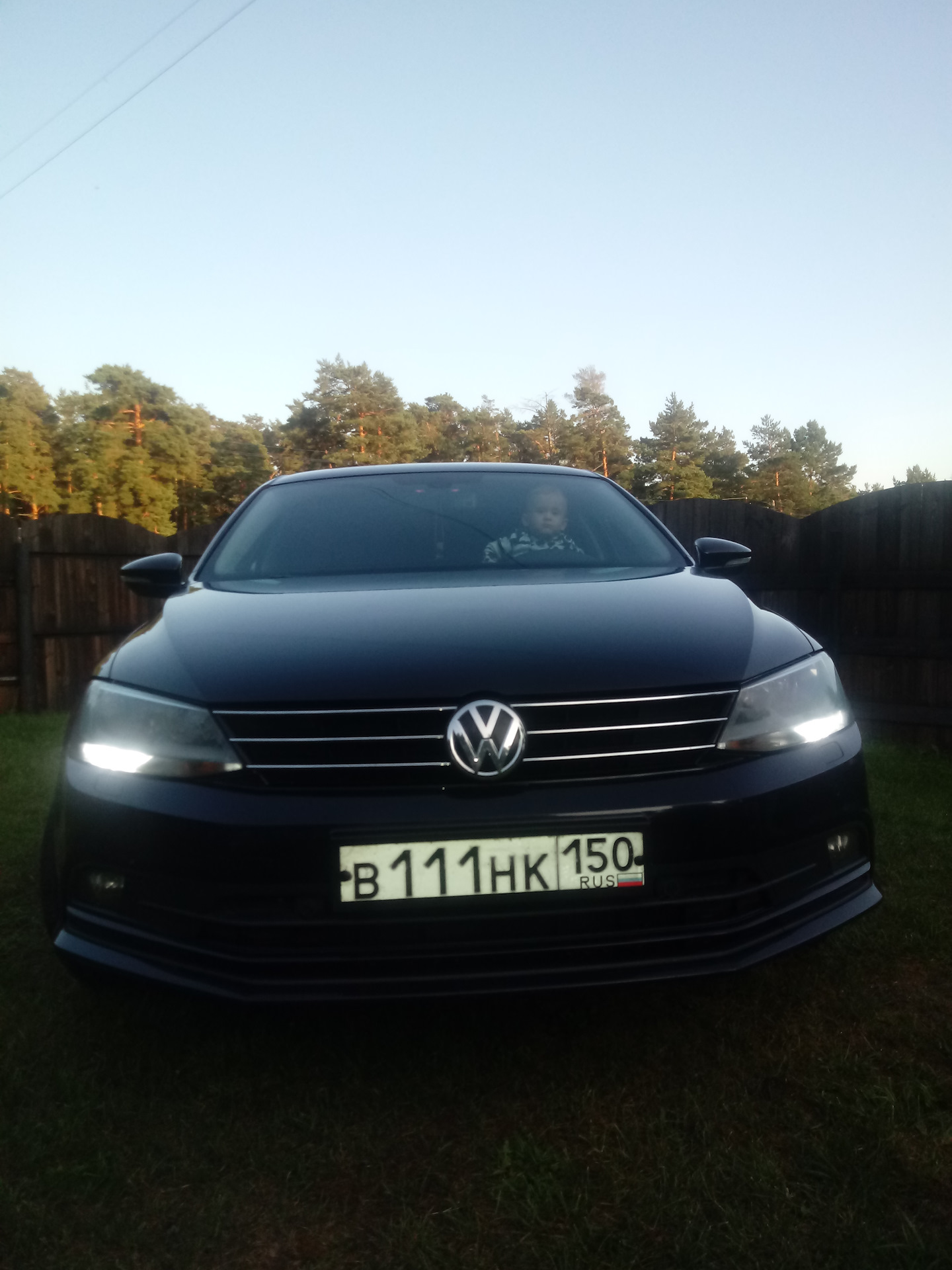 Дхо джетта 6. Led ДХО Фольксваген Джетта 6. Дневные ходовые огни VW Jetta 2014 года. Дневные ходовые огни Джетта 6.