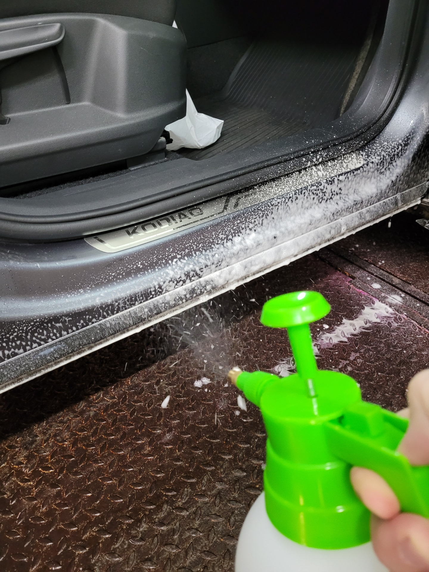 Самодельный пеногенератор в деле — Skoda Kodiaq, 1,4 л, 2020 года ...