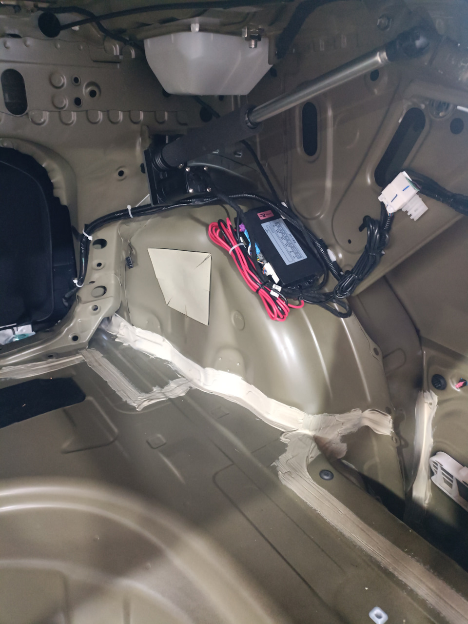 Электро багажник camry 70 — DRIVE2