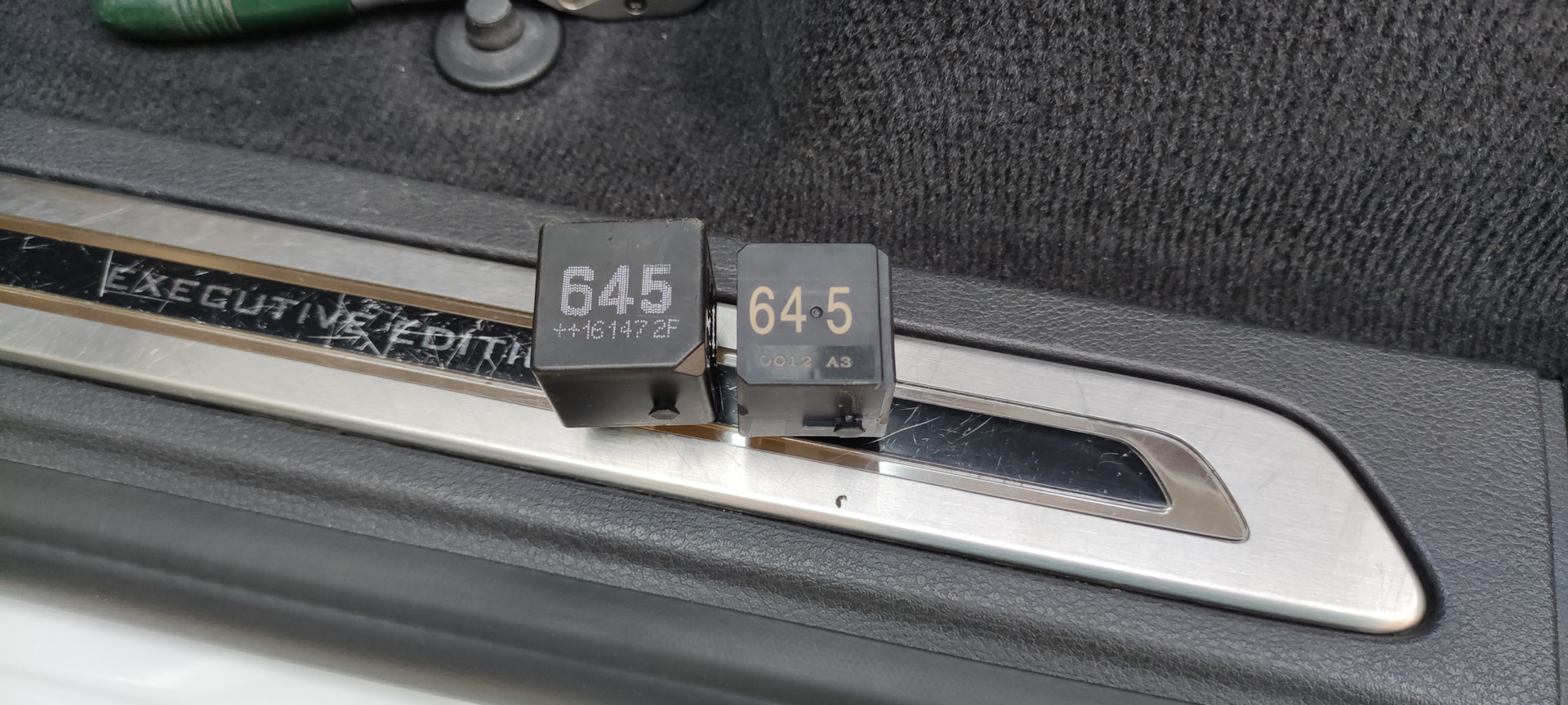 Реле пневмоподвески Туарег 4H0951253A Замена. — Volkswagen Touareg (2G ...