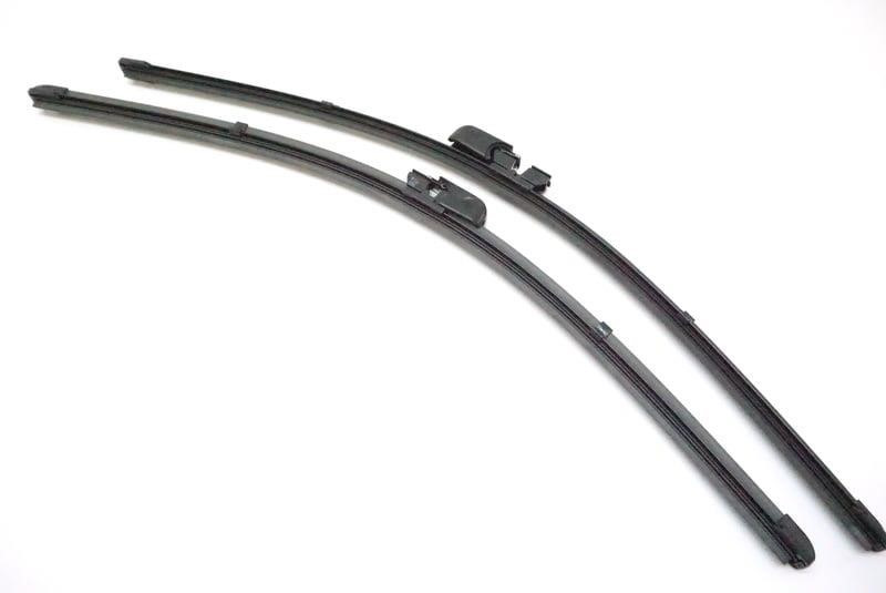 О щетках стеклоочистителя RoadRunner RR-550-F-PS — Mercedes-Benz C ...
