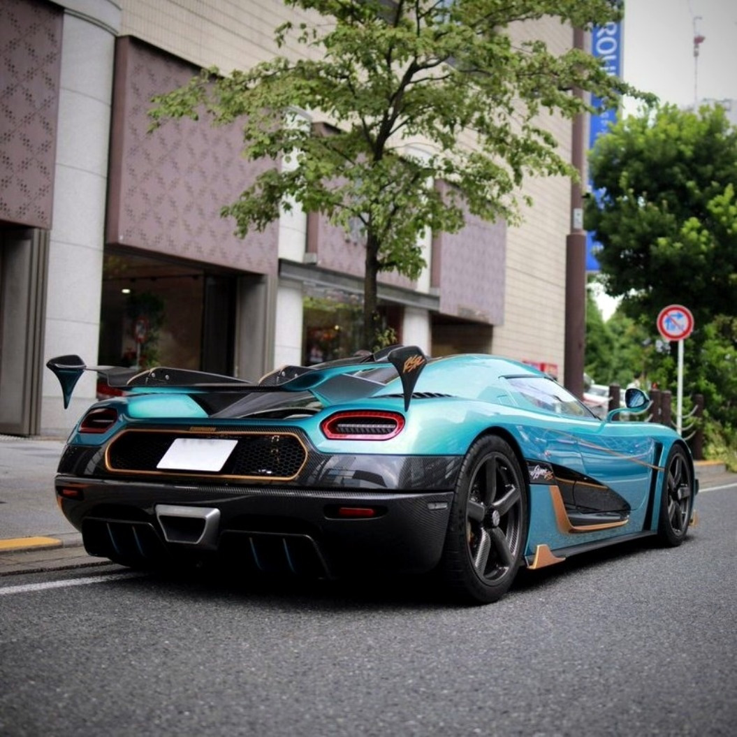 Koenigsegg Agera Р·РµР»РµРЅС‹Р№