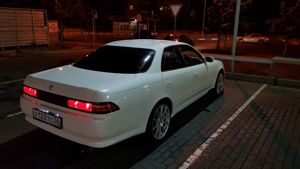 Фото марка 2 скачать