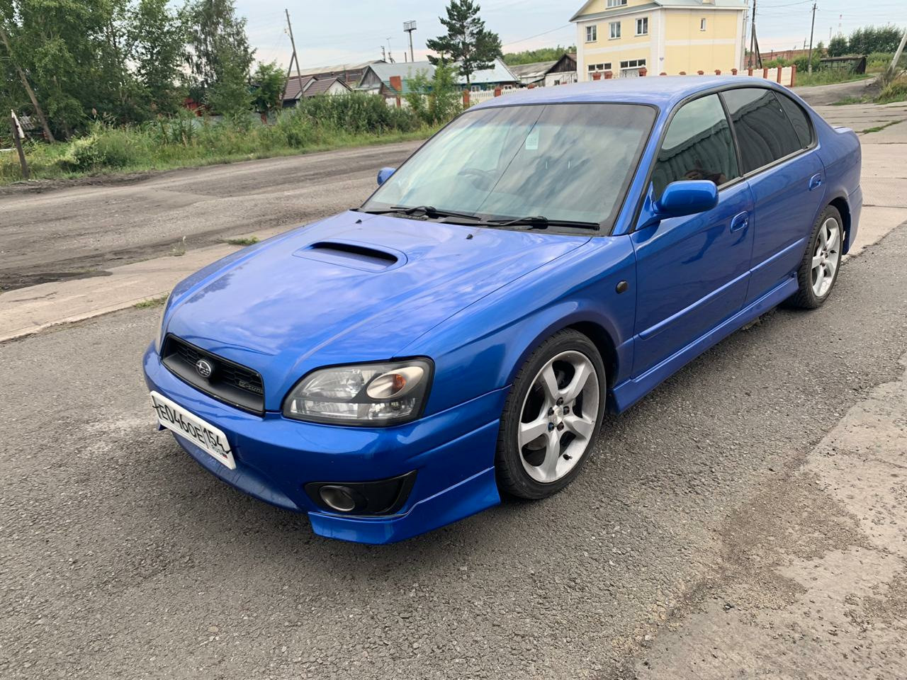 Subaru Legacy камуфляж