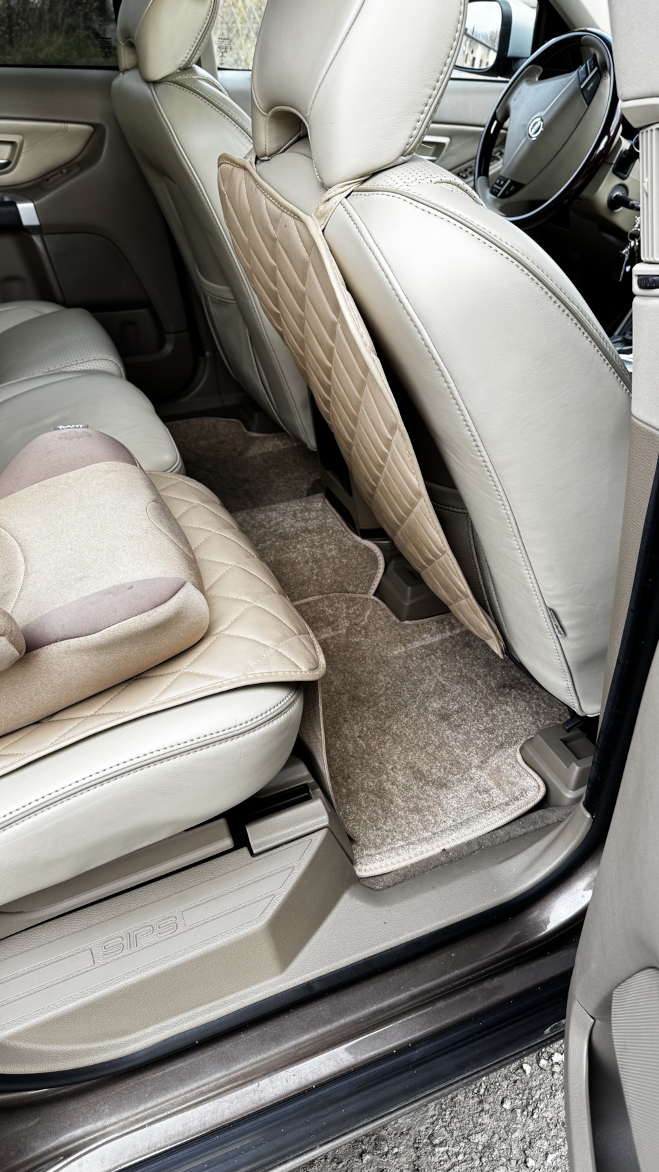 Фото в бортжурнале Volvo XC90 (1G)