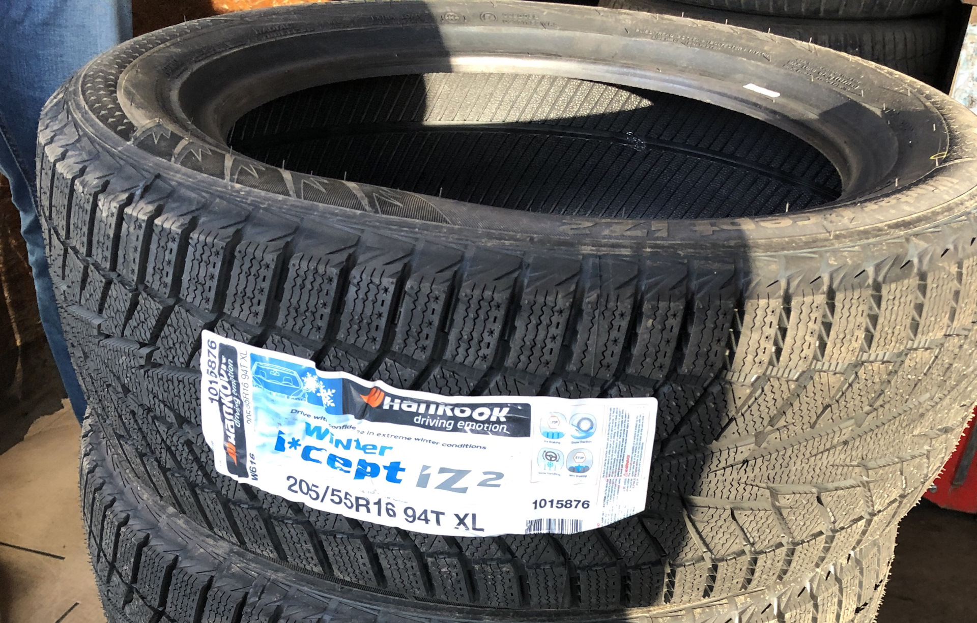 Hankook winter i cept iz 2 w616