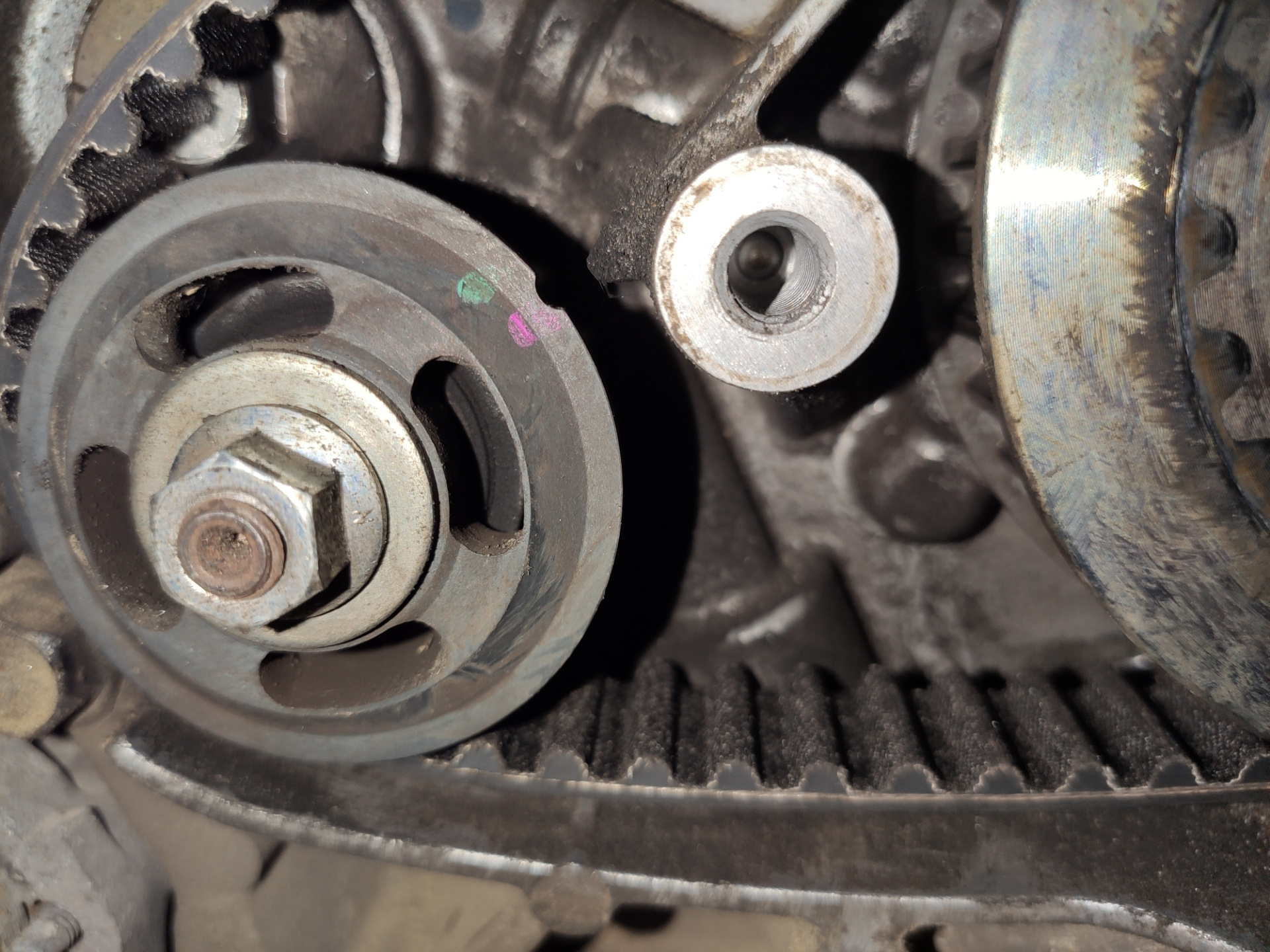 Разрыв поддельного ремня ГРМ — Mitsubishi Pajero Sport (2G), 2,5 л ...