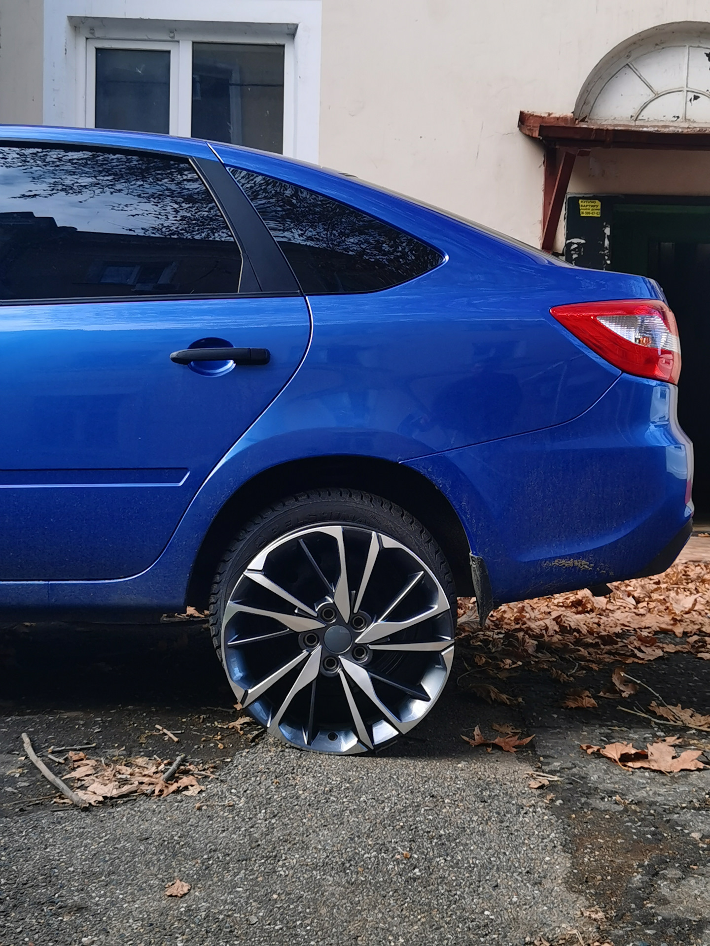 18 диски на гранту — Lada Гранта Лифтбек (2G), 1,6 л, 2019 года ...
