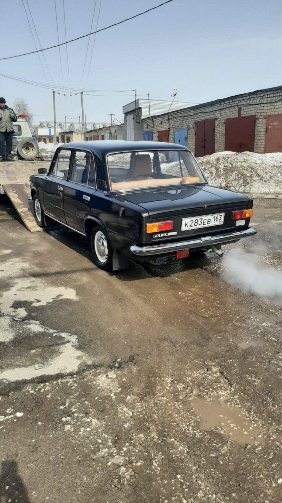 Уехала в Санкт-Петербург — Lada 21011, 1,2 л, 1985 года | наблюдение |  DRIVE2