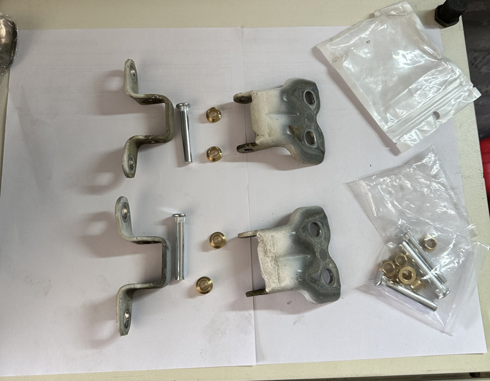 Убираем провисание (люфт) дверей. — Toyota bB (NCP30), 1,5 л, 2001 года ...