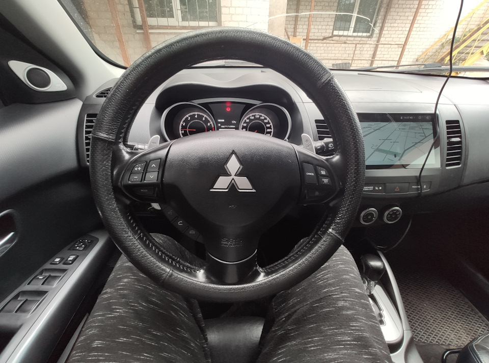 Фото в бортжурнале Mitsubishi Outlander XL