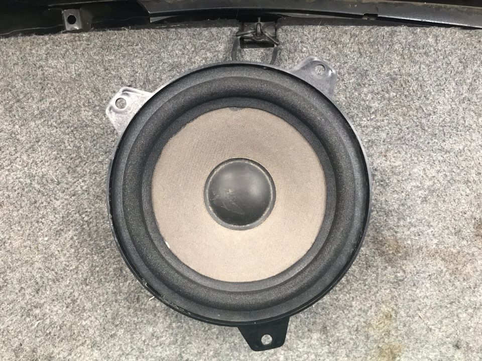 Замена подвеса динамика — BMW 3 series (E46), 3 л, 2001 года | автозвук ...