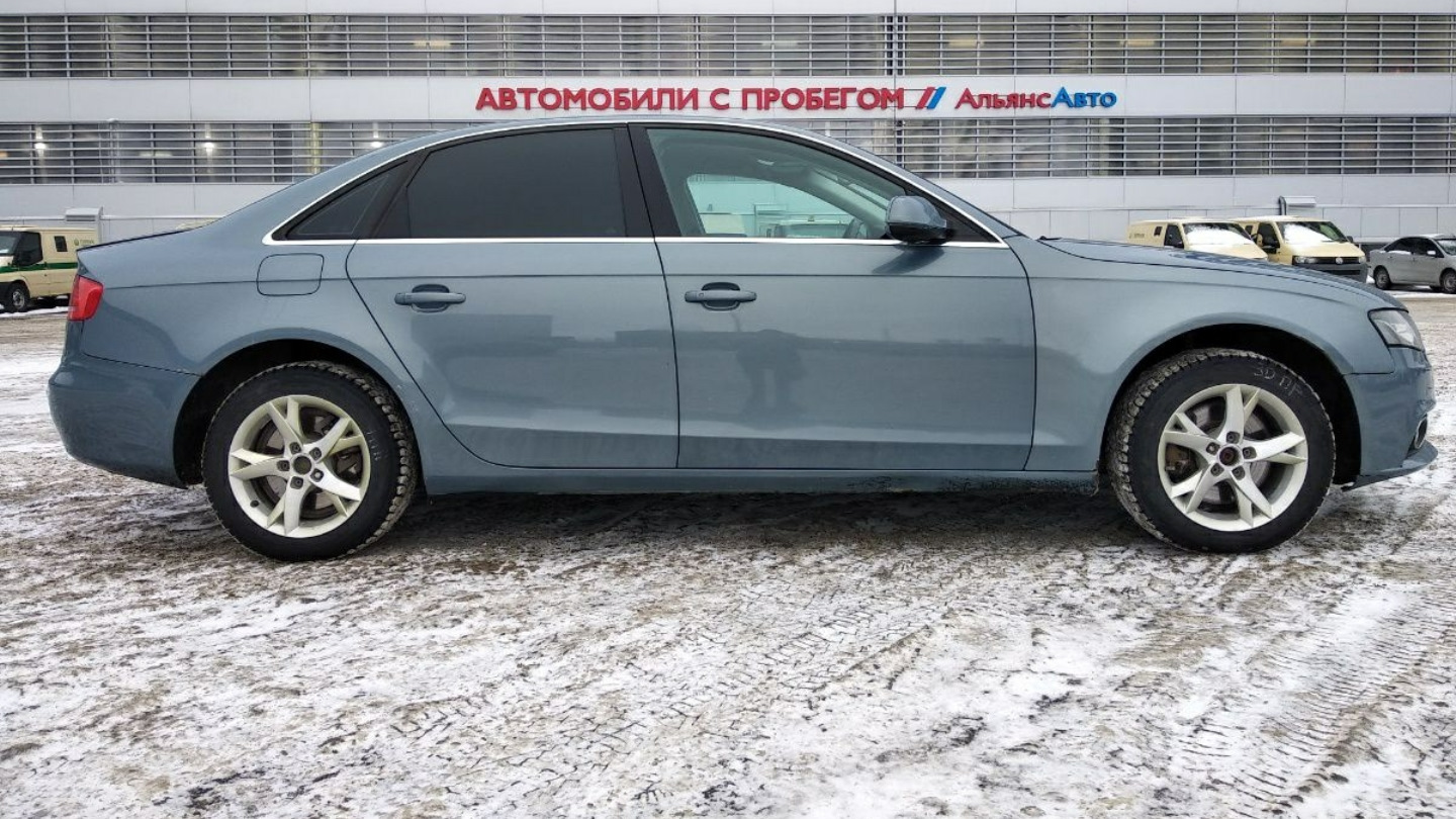 Audi A4 (B8) 1.8 бензиновый 2010 | Серо-синий на DRIVE2