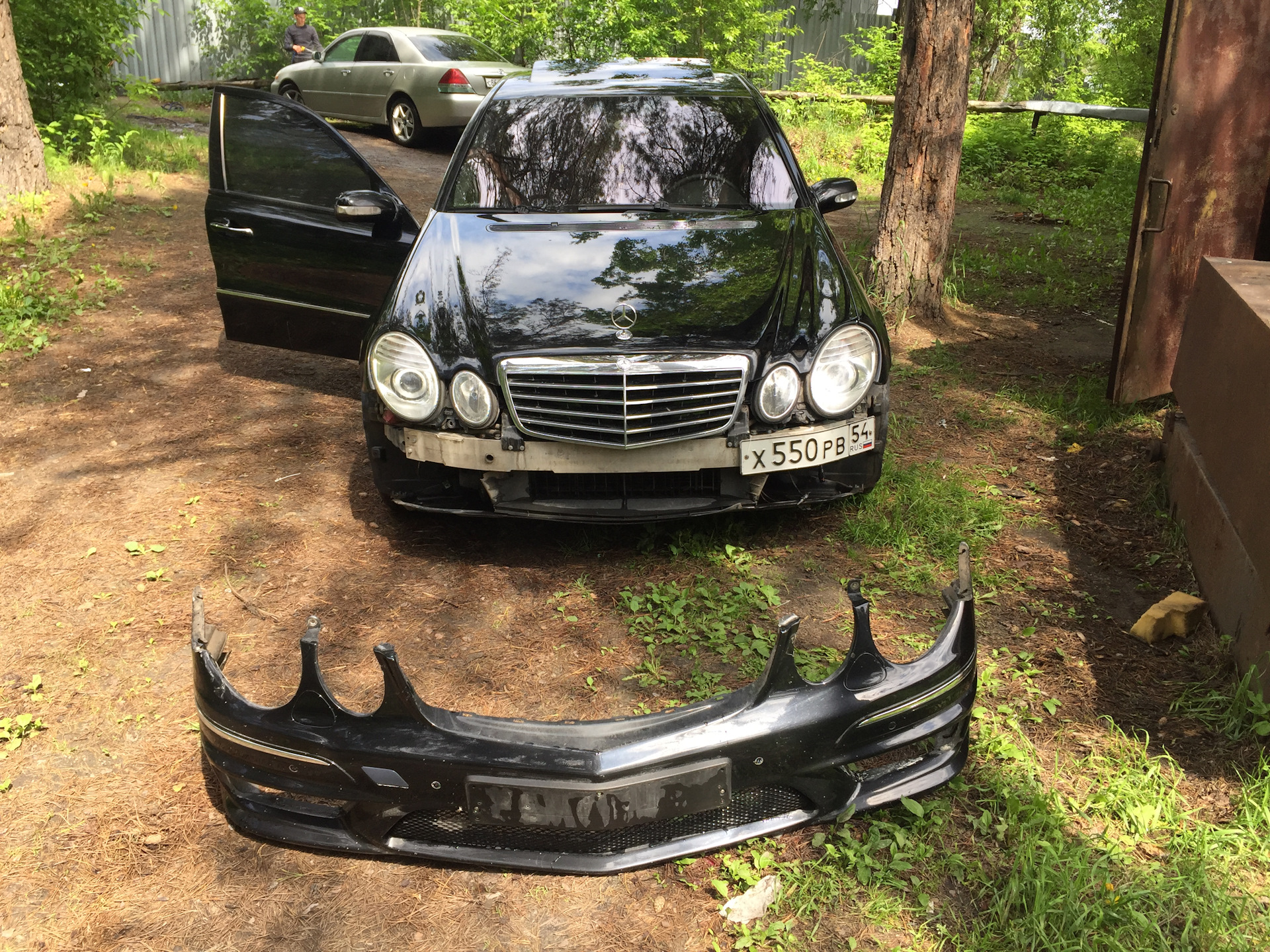Как снять бампер мерседес 211 Когда заняться нечем! - Mercedes-Benz E-class (W211), 3,2 л, 2014 года тюнинг DR