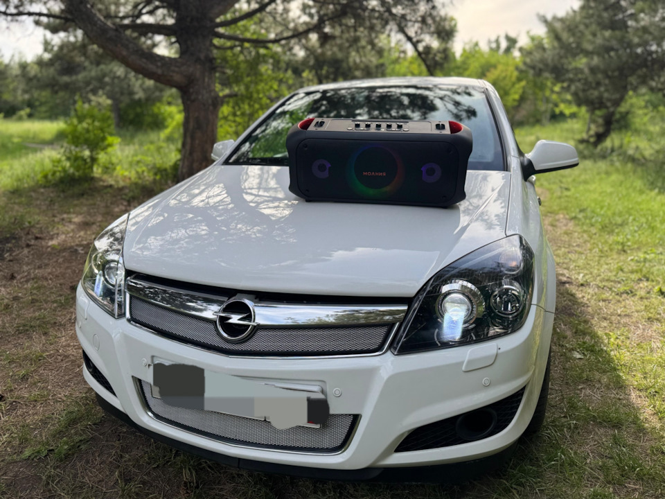 Фото в бортжурнале Opel Astra H